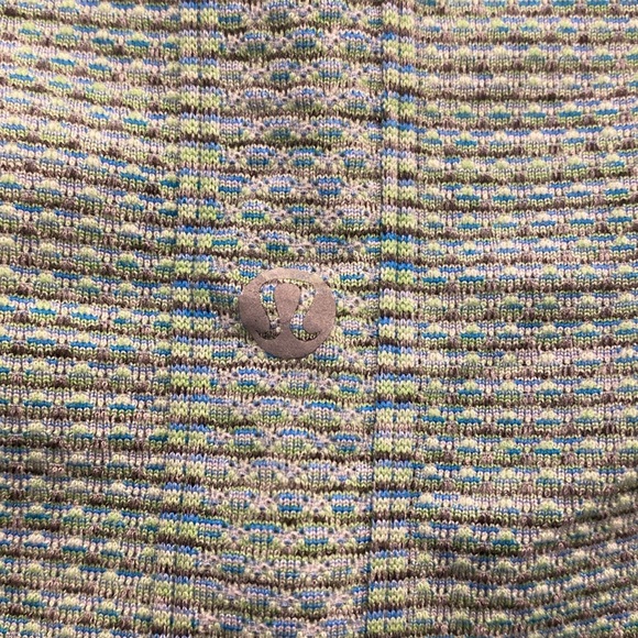 Run Swiftly Tech Tee - Picture 3 of 3